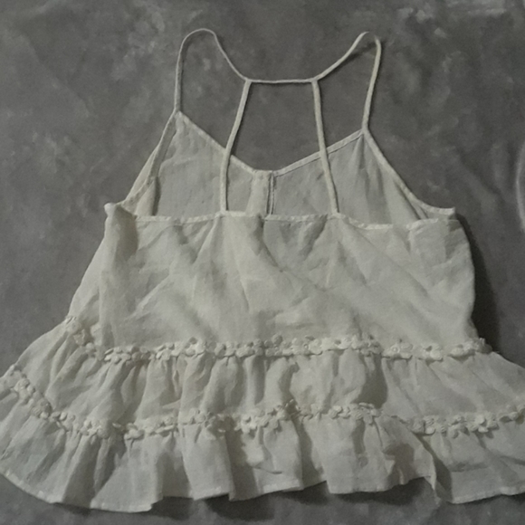 Tank - Picture 2 of 2